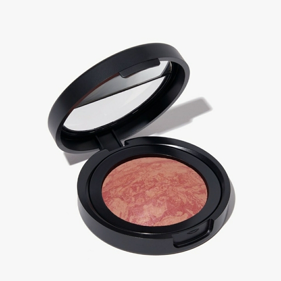 🦋 Laura Geller Baked Blush-N-Brighten Marbleized Blush (In Tropical Peach) - Picture 10 of 11